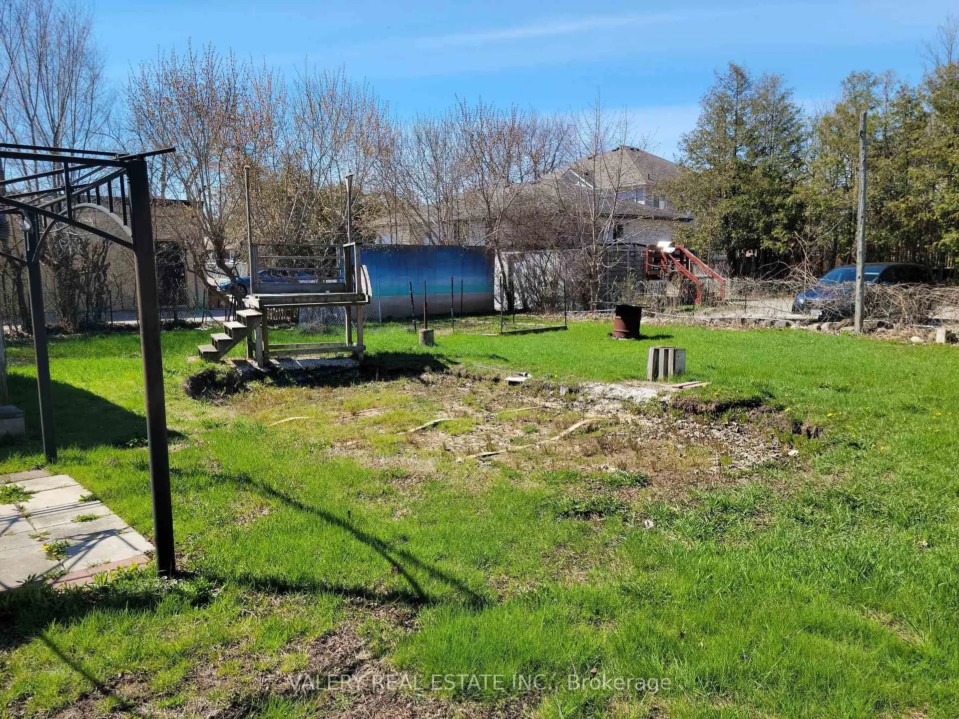 Photo 6 of 780 Liverpool Road, Pickering, Bay Ridges — HOMEH