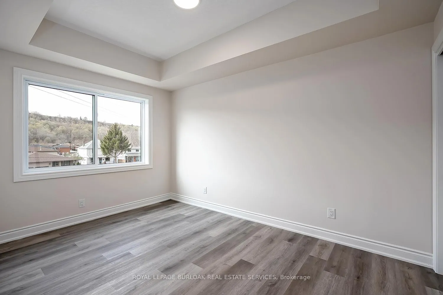 Photo 14 of Unit 3A, 259 King Street E, Hamilton, Stoney Creek — HOMEH