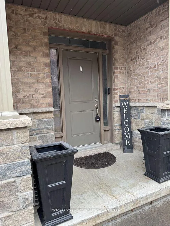 Photo 1 of 10 Waterview Drive, Hamilton, Lakeshore — HOMEH