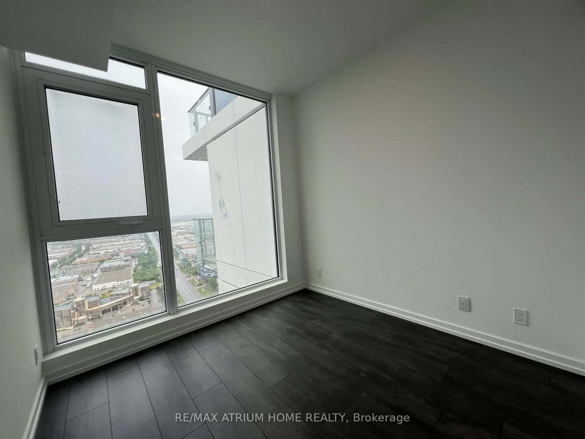 Photo 6 of Unit 3906, 7890 Jane Street, Vaughan, Vaughan Corporate Centre — HOMEH