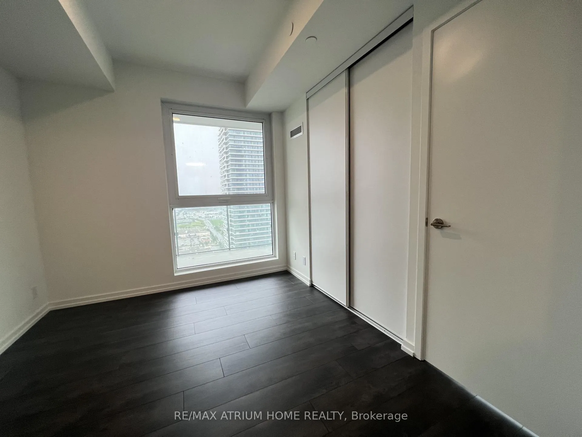 Photo 9 of Unit 3906, 7890 Jane Street, Vaughan, Vaughan Corporate Centre — HOMEH