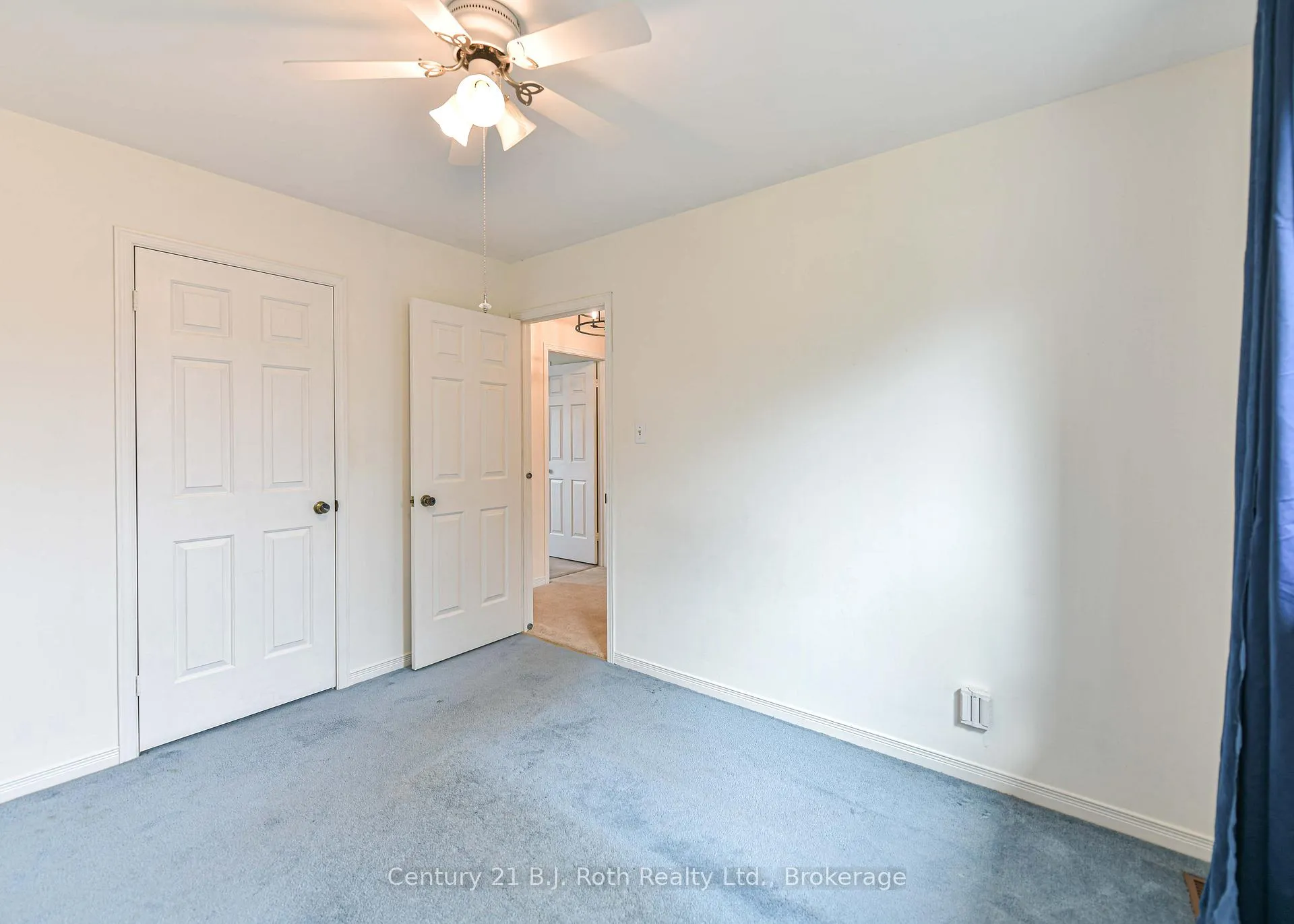 Photo 31 of 8 Carmichael Court, Orillia — HOMEH
