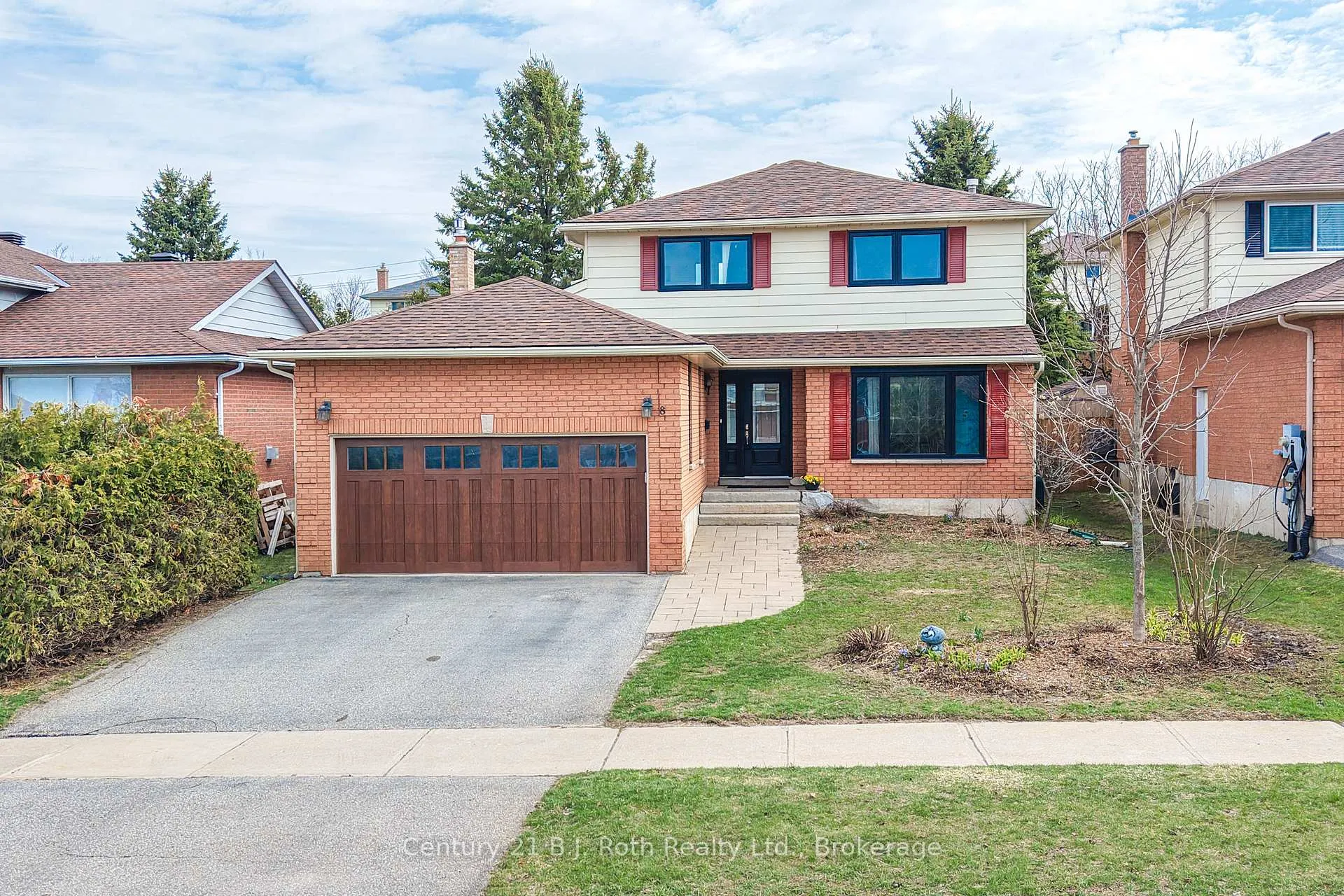Photo 41 of 8 Carmichael Court, Orillia — HOMEH