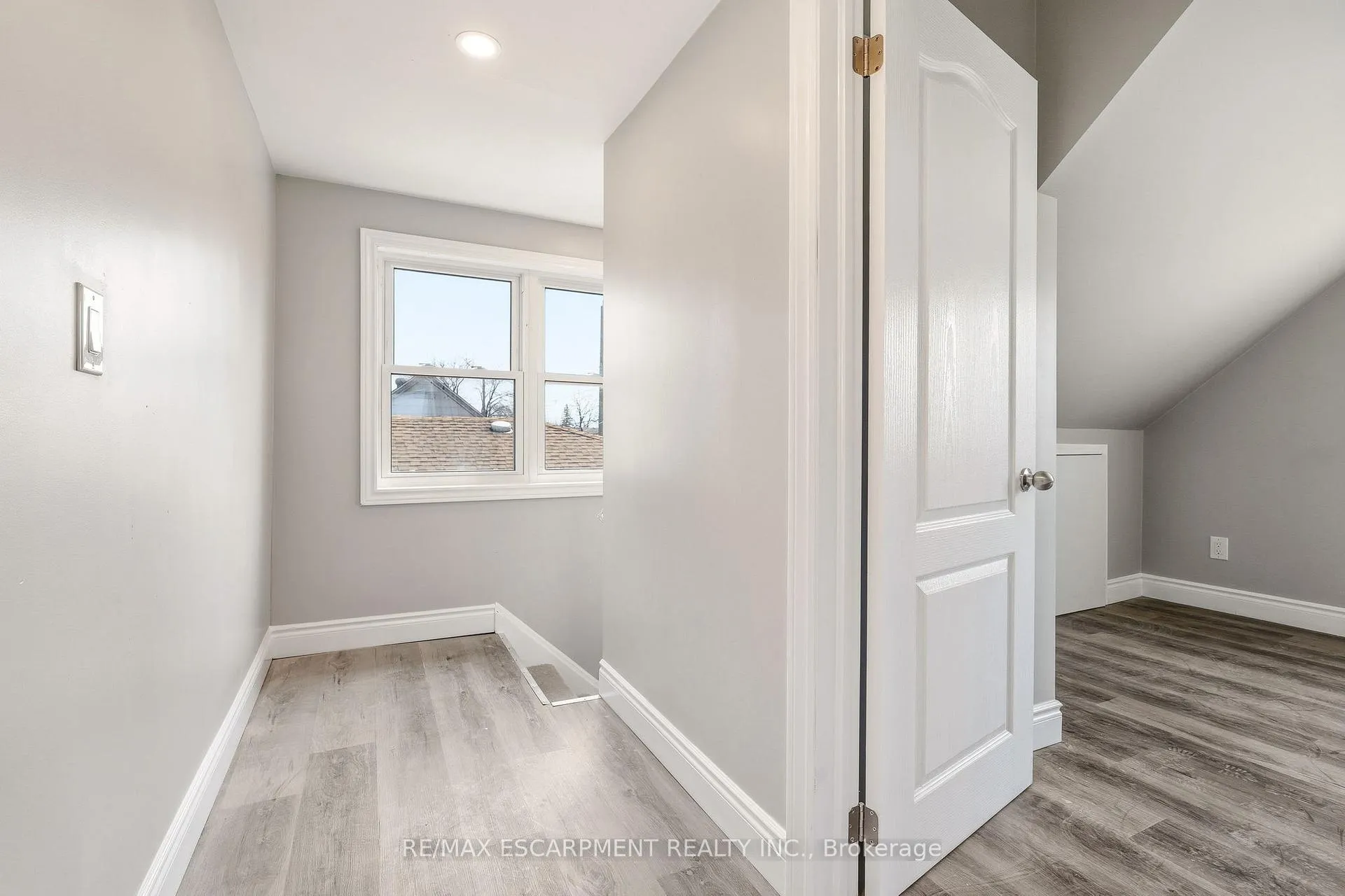 Photo 19 of 267 Vansitmart Avenue, Hamilton, McQuesten — HOMEH