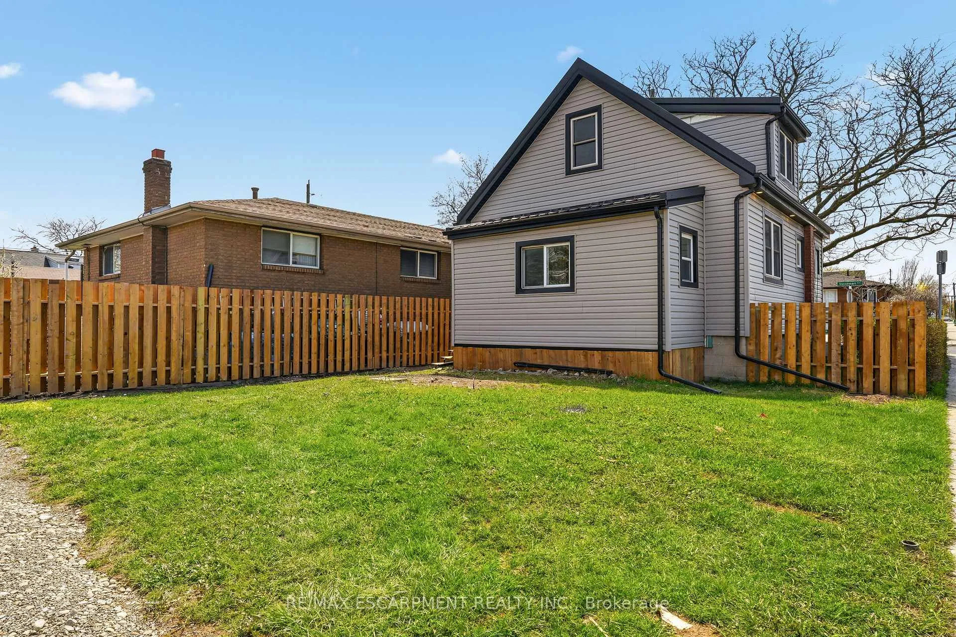 Photo 29 of 267 Vansitmart Avenue, Hamilton, McQuesten — HOMEH