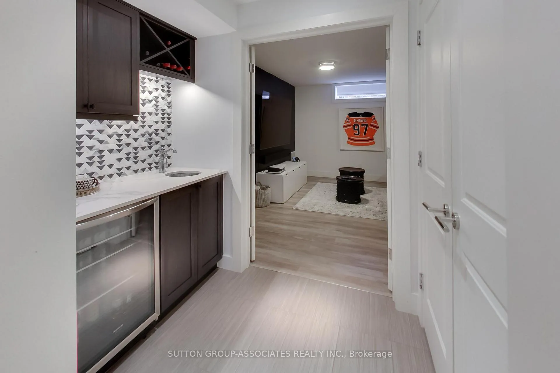 Photo 43 of 29 Anderson Avenue, Toronto, Yonge-Eglinton — HOMEH