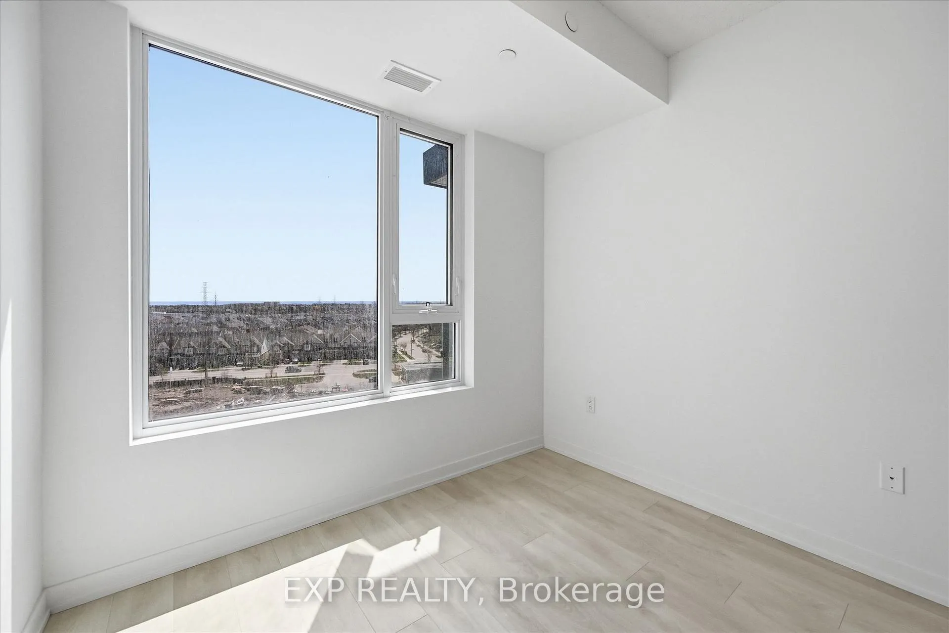 Photo 12 of Unit D702, 4878 Powers Common, Burlington, Alton — HOMEH