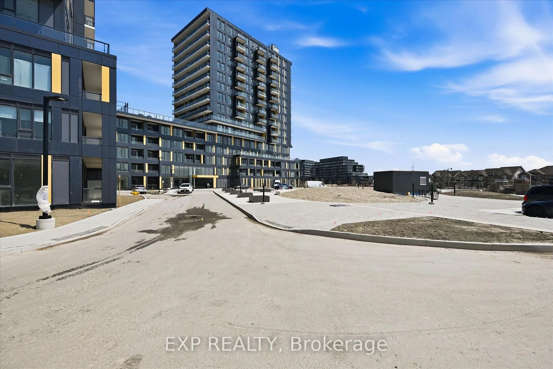 Photo 19 of Unit D702, 4878 Powers Common, Burlington, Alton — HOMEH