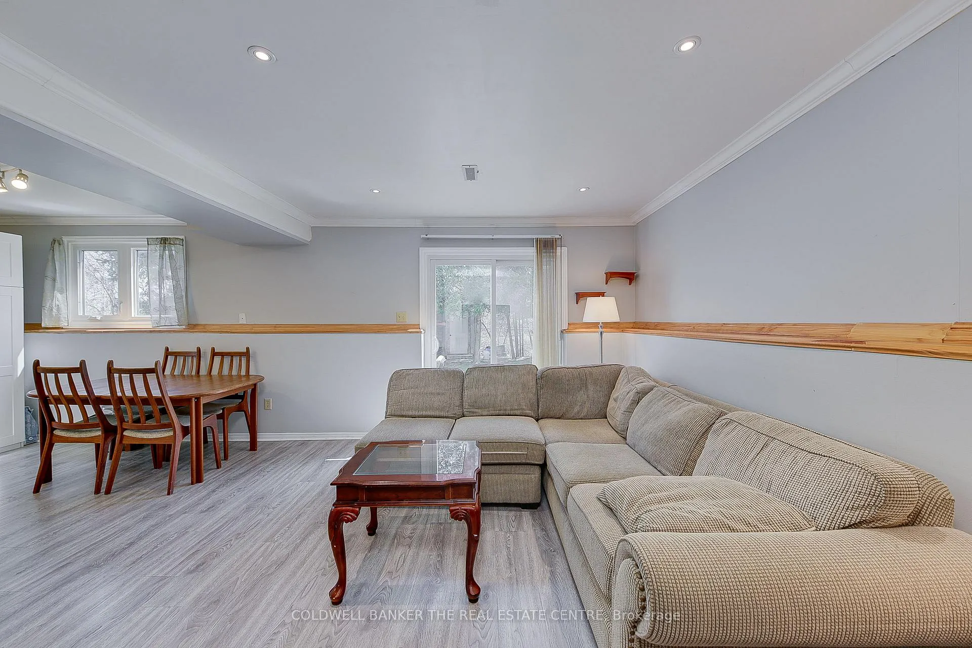 Photo 7 of 64 Mcconkey Place, Barrie, Allandale Heights — HOMEH