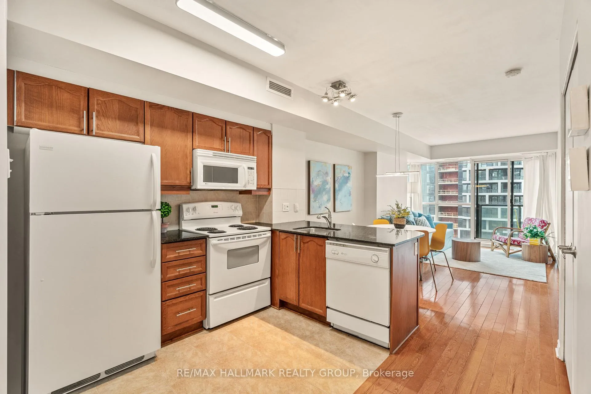 Photo 16 of Unit 2103, 445 Laurier Avenue W, Ottawa, Ottawa Centre — HOMEH