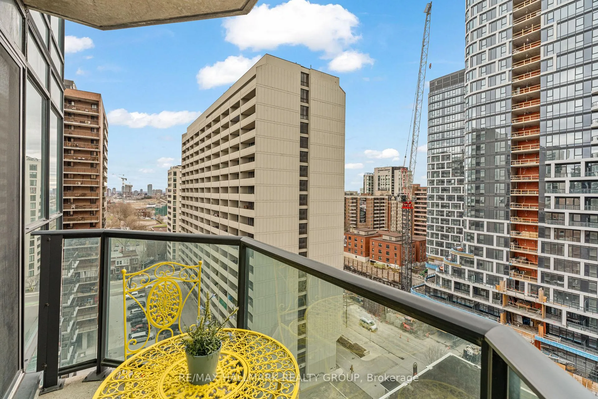 Photo 28 of Unit 2103, 445 Laurier Avenue W, Ottawa, Ottawa Centre — HOMEH