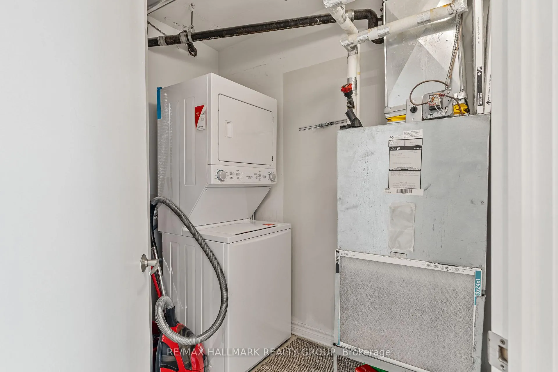 Photo 31 of Unit 2103, 445 Laurier Avenue W, Ottawa, Ottawa Centre — HOMEH