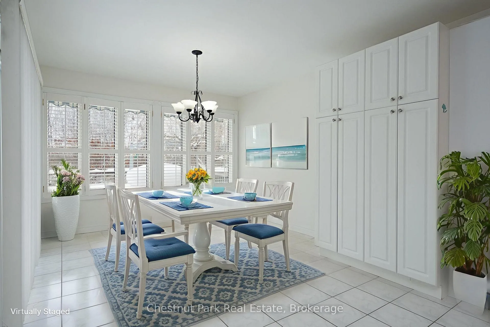 Photo 13 of 16 Green Pine Crescent, Wasaga Beach — HOMEH