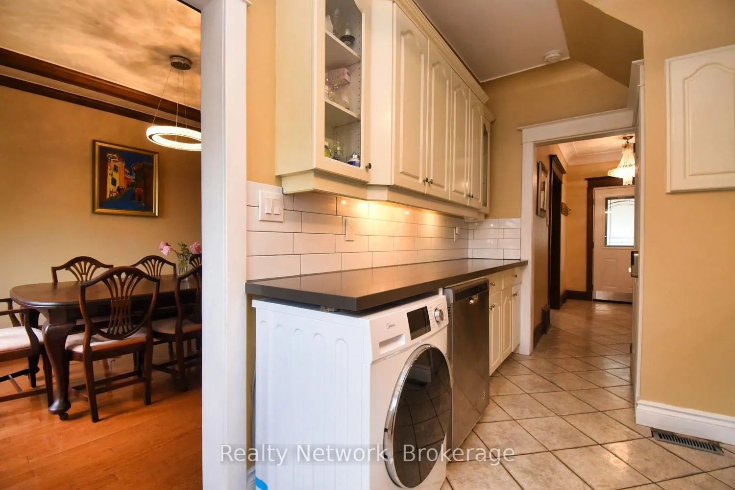 Photo 25 of 522 Aberdeen Avenue, Hamilton, Kirkendall — HOMEH