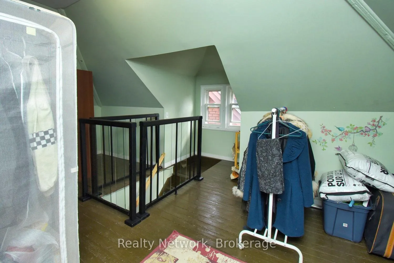 Photo 32 of 522 Aberdeen Avenue, Hamilton, Kirkendall — HOMEH