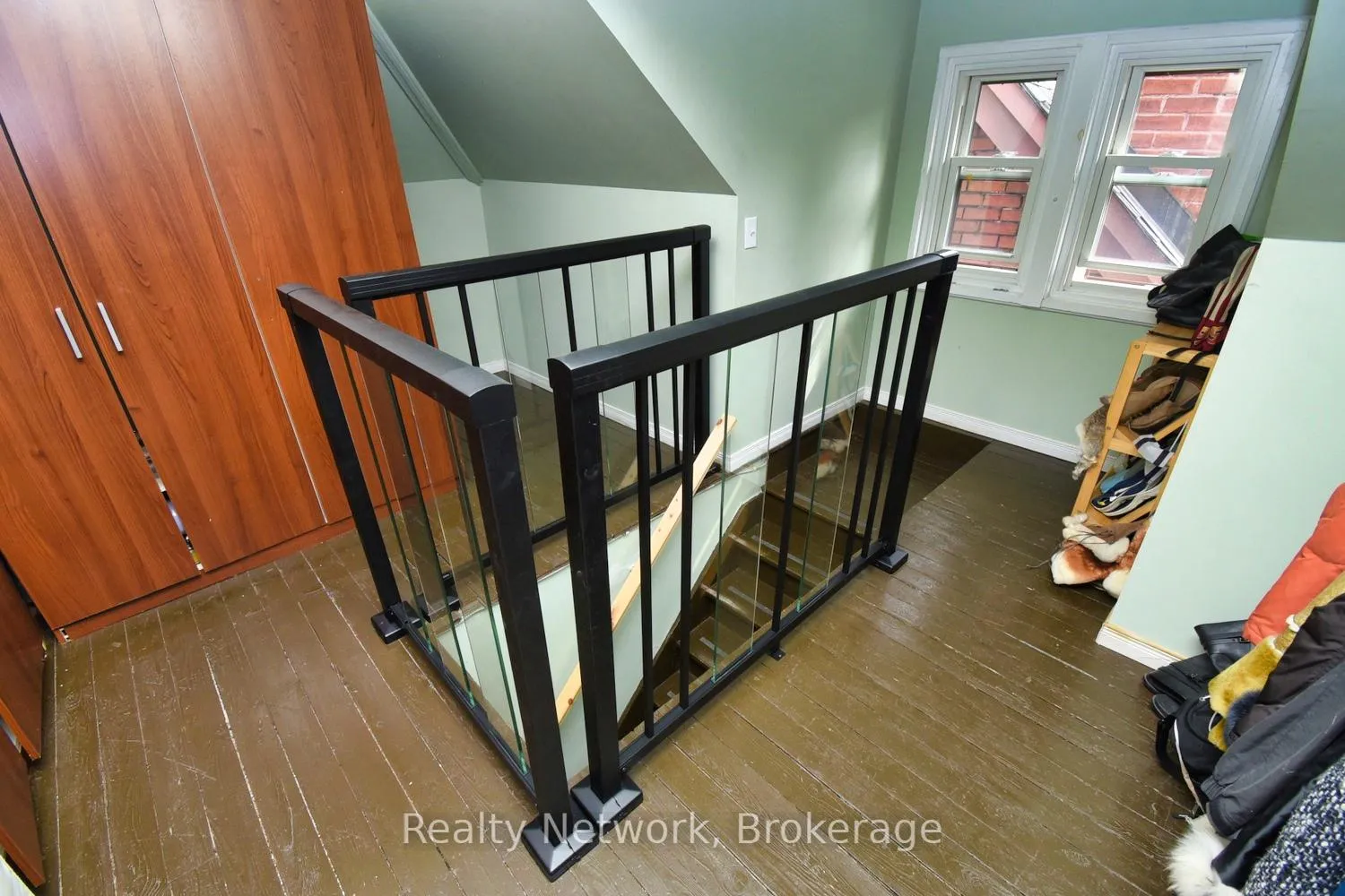 Photo 33 of 522 Aberdeen Avenue, Hamilton, Kirkendall — HOMEH