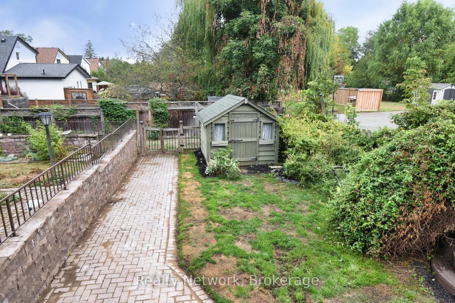 Photo 46 of 522 Aberdeen Avenue, Hamilton, Kirkendall — HOMEH