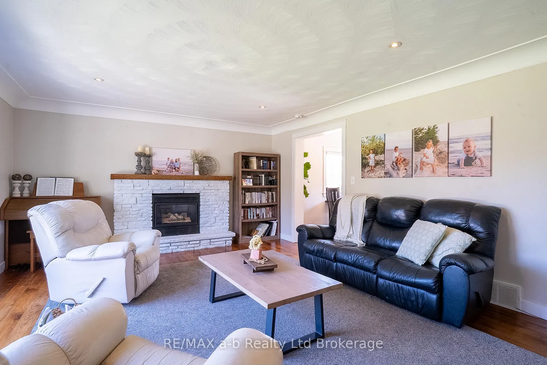 Photo 16 of 144718 Potters Road, Norwich, Rural Norwich — HOMEH