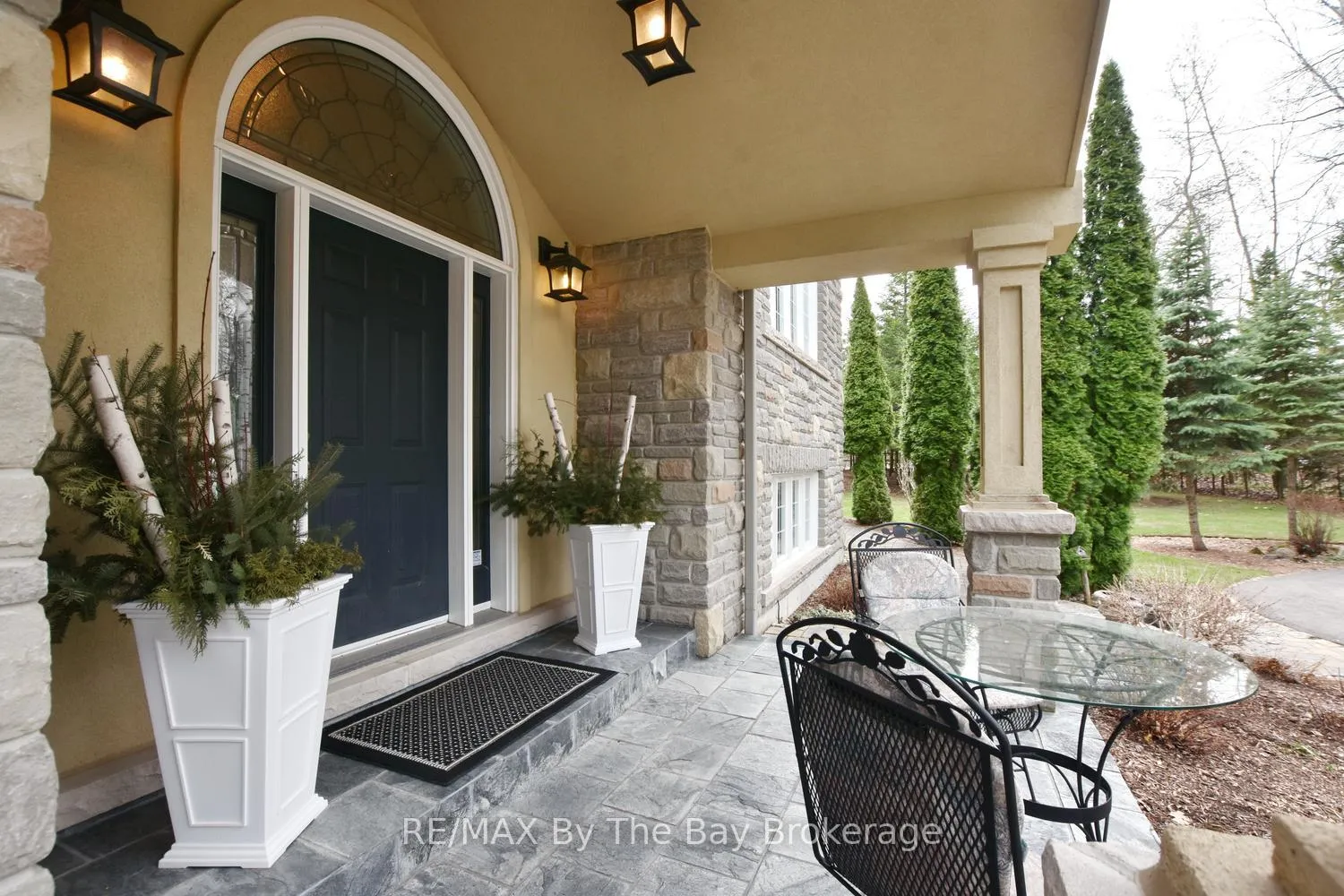 Photo 9 of 15 Lily Drive, Wasaga Beach — HOMEH