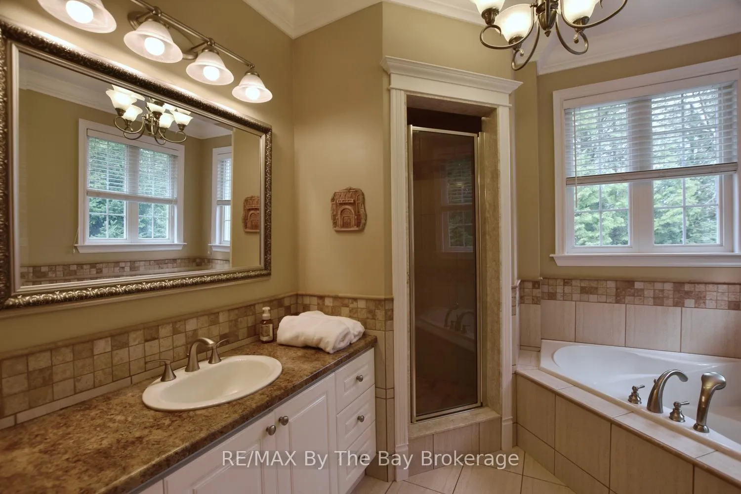 Photo 28 of 15 Lily Drive, Wasaga Beach — HOMEH