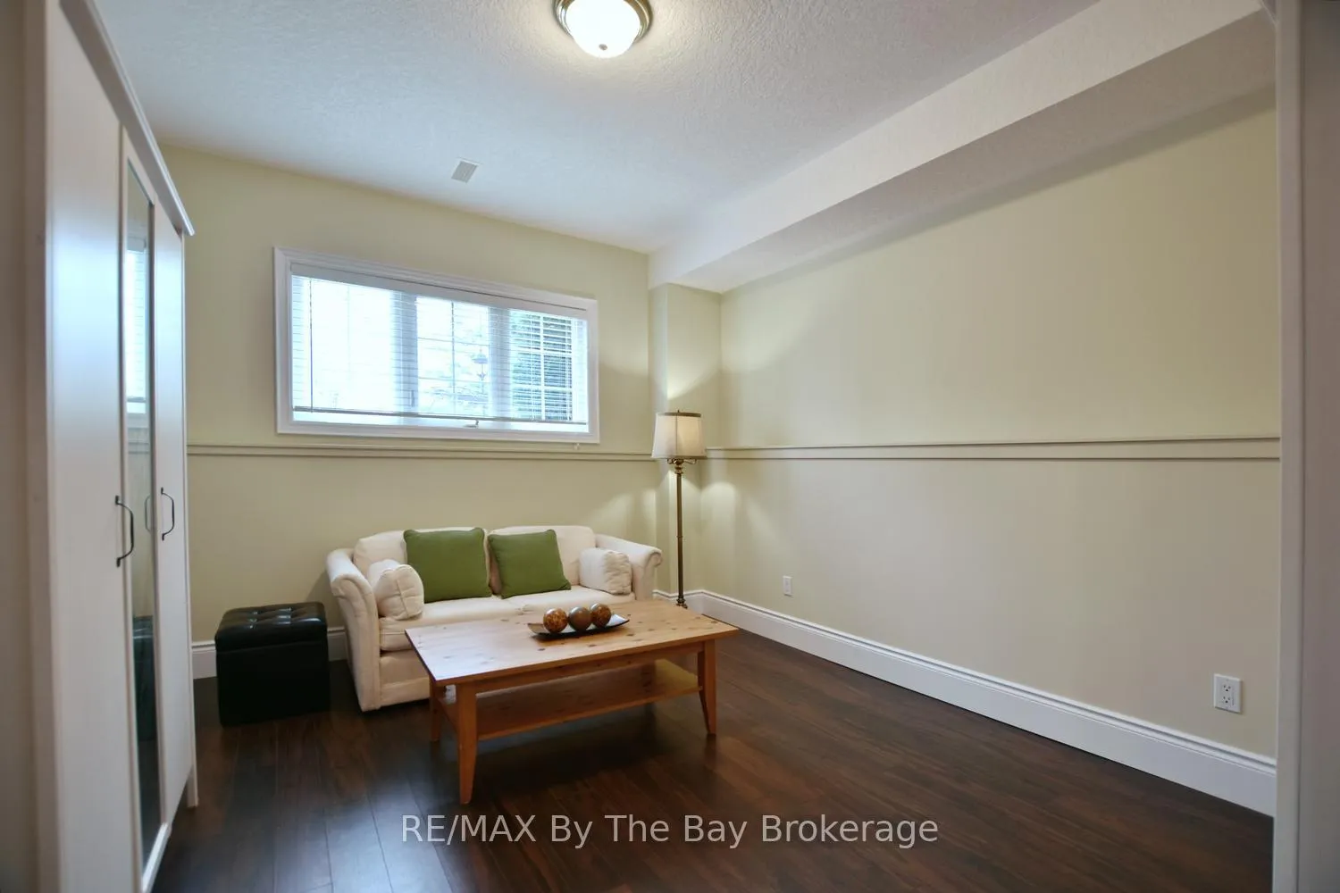 Photo 34 of 15 Lily Drive, Wasaga Beach — HOMEH