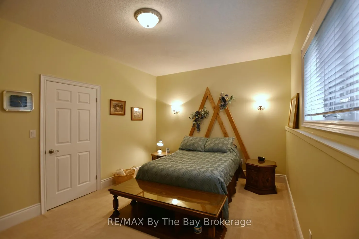 Photo 35 of 15 Lily Drive, Wasaga Beach — HOMEH