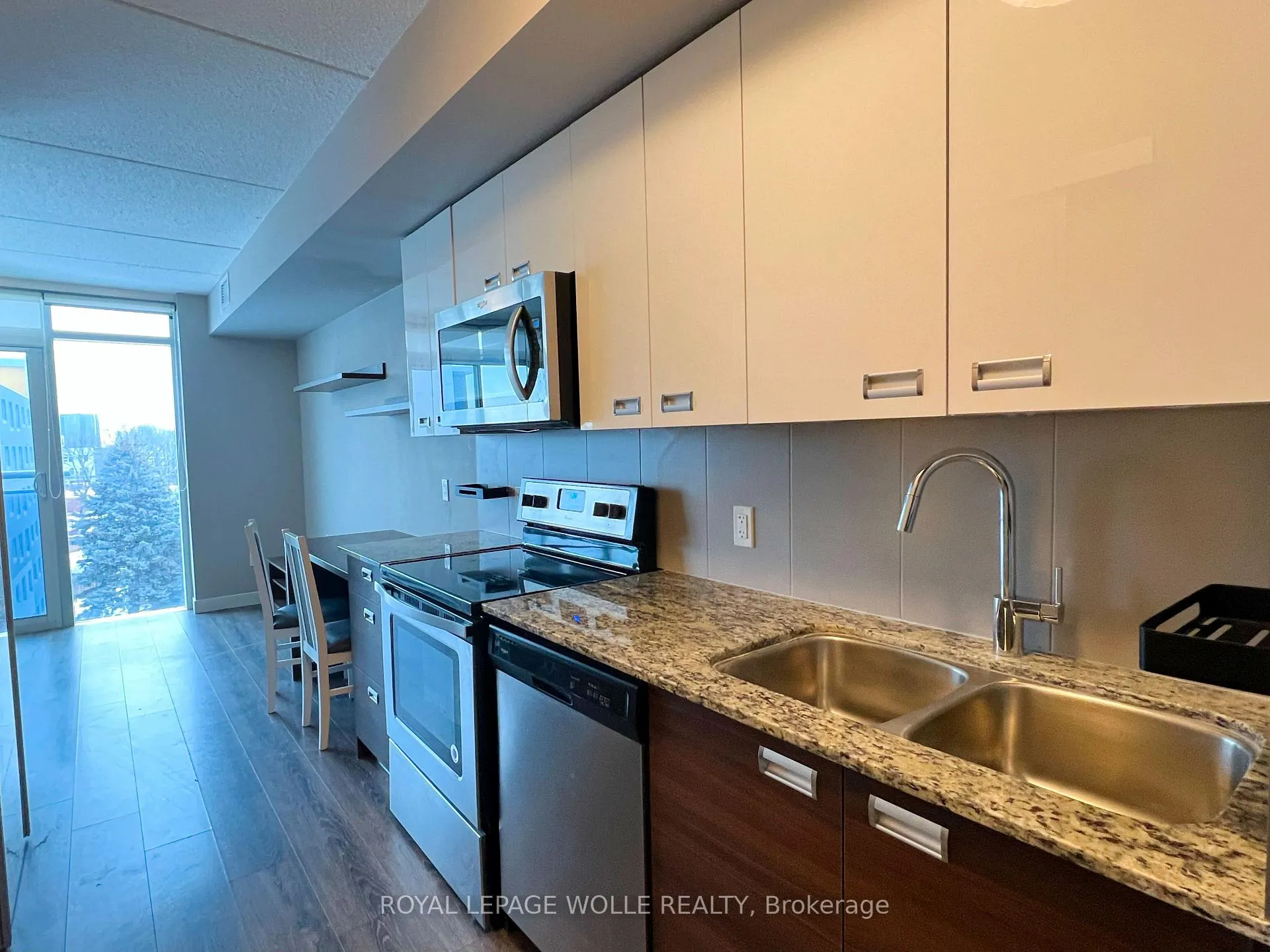 Photo 7 of Unit 501, 308 Lester Street, Waterloo, Beechwood/University — HOMEH