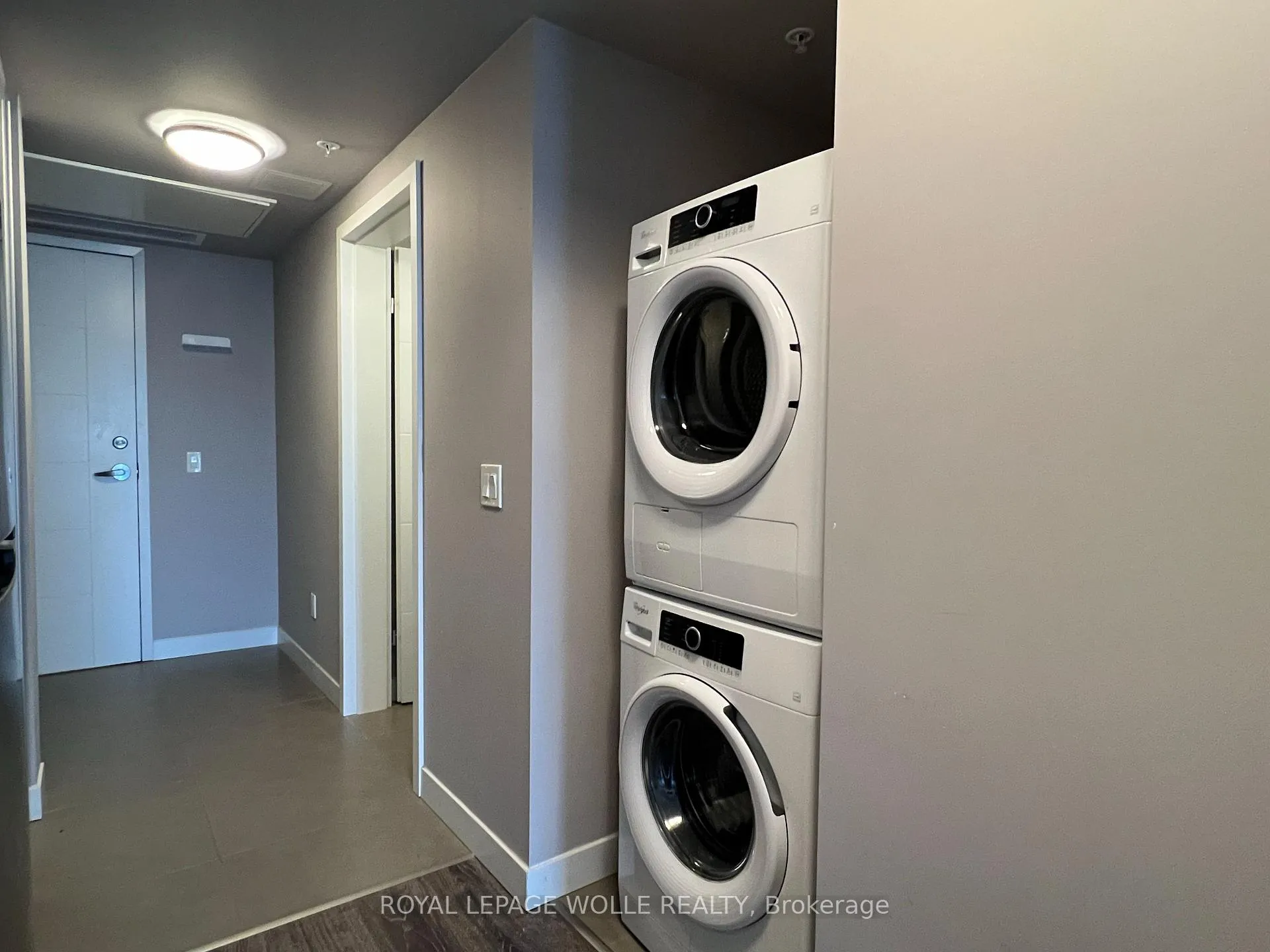 Photo 8 of Unit 501, 308 Lester Street, Waterloo, Beechwood/University — HOMEH
