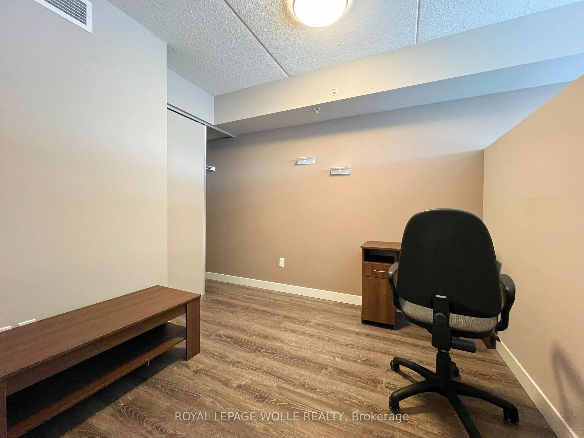 Photo 10 of Unit 501, 308 Lester Street, Waterloo, Beechwood/University — HOMEH