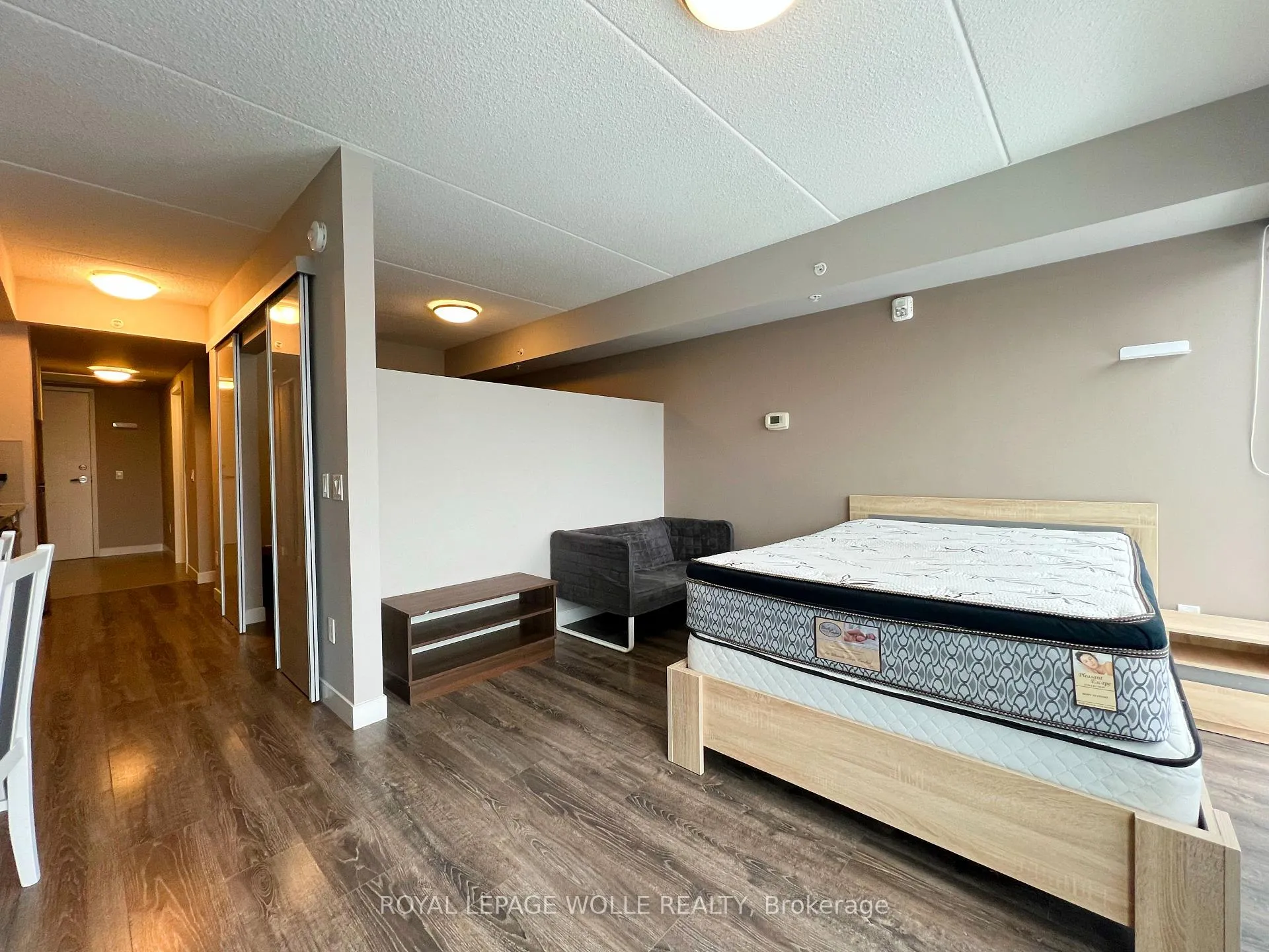 Photo 14 of Unit 501, 308 Lester Street, Waterloo, Beechwood/University — HOMEH