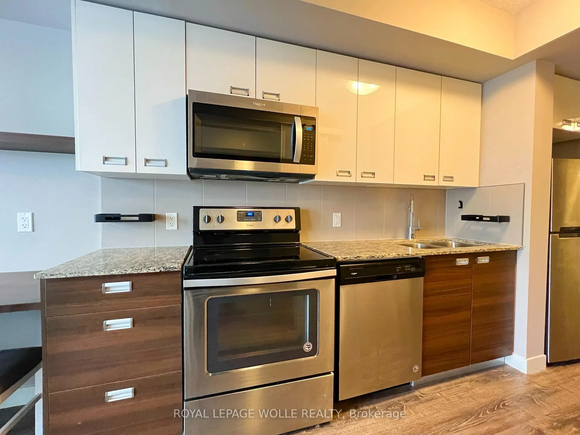 Photo 17 of Unit 501, 308 Lester Street, Waterloo, Beechwood/University — HOMEH