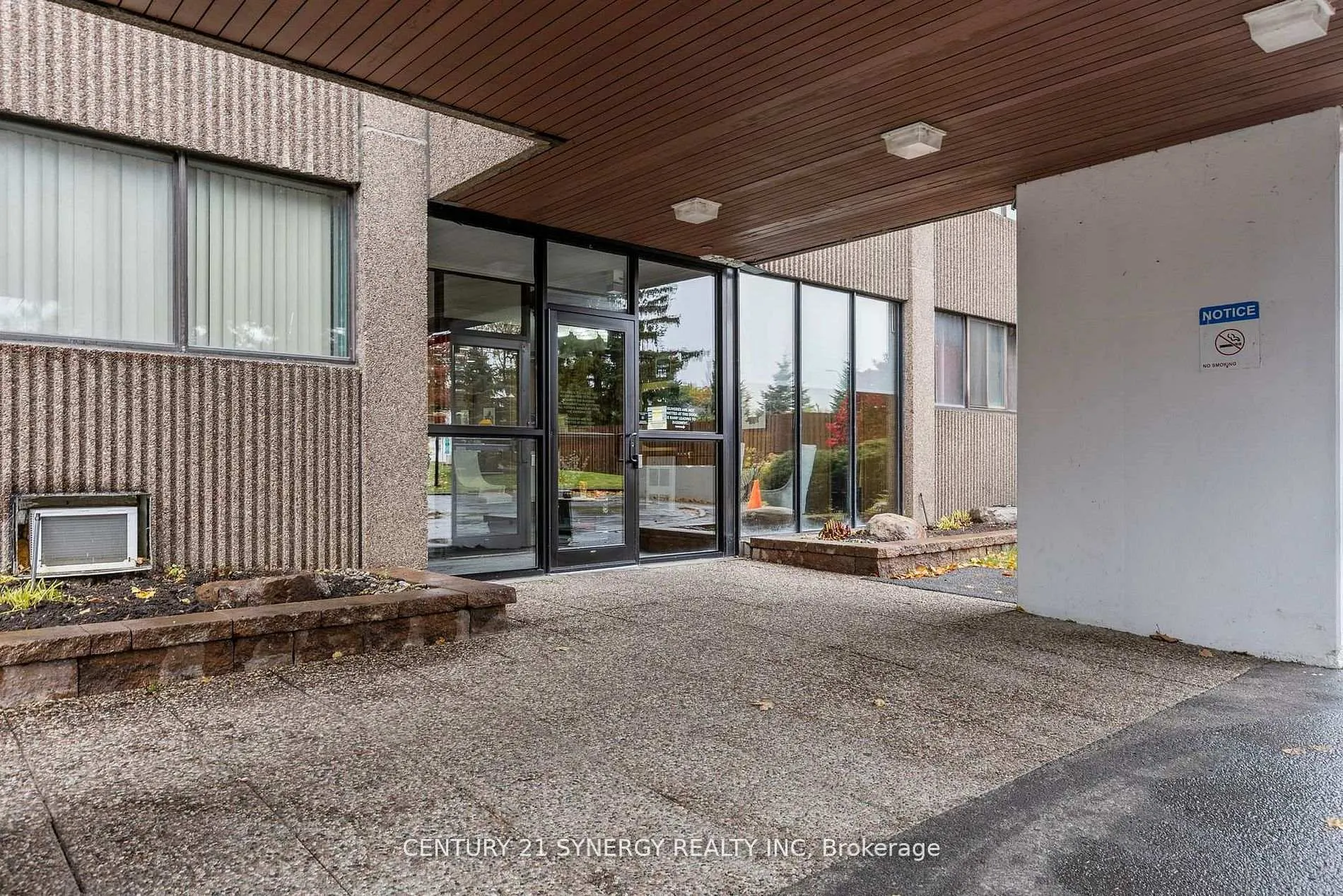 Photo 5 of Unit 202, 1285 Cahill Drive, Ottawa, South Keys — HOMEH
