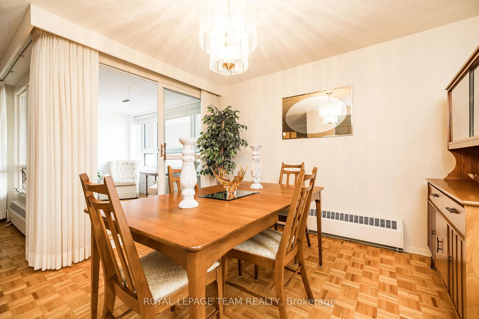Photo 10 of Unit 701, 1356 Meadowlands Drive E, Ottawa, Borden Farm/Stewart Farm/Carleton Heights/Parkwood Hills — HOMEH