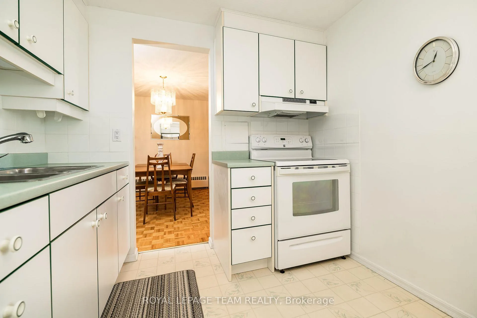 Photo 17 of Unit 701, 1356 Meadowlands Drive E, Ottawa, Borden Farm/Stewart Farm/Carleton Heights/Parkwood Hills — HOMEH