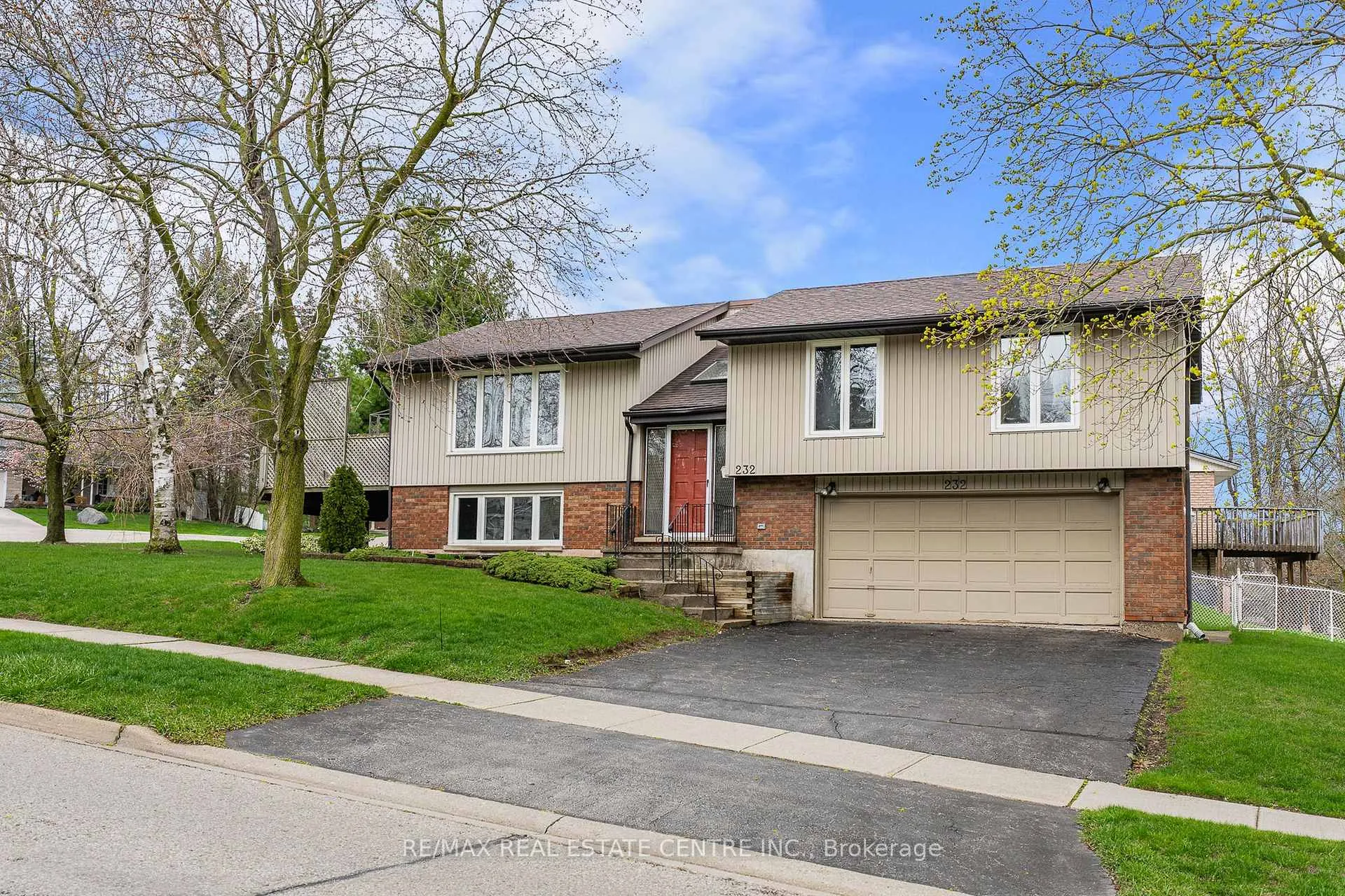 Photo 2 of 232 Salisbury Avenue, Cambridge — HOMEH
