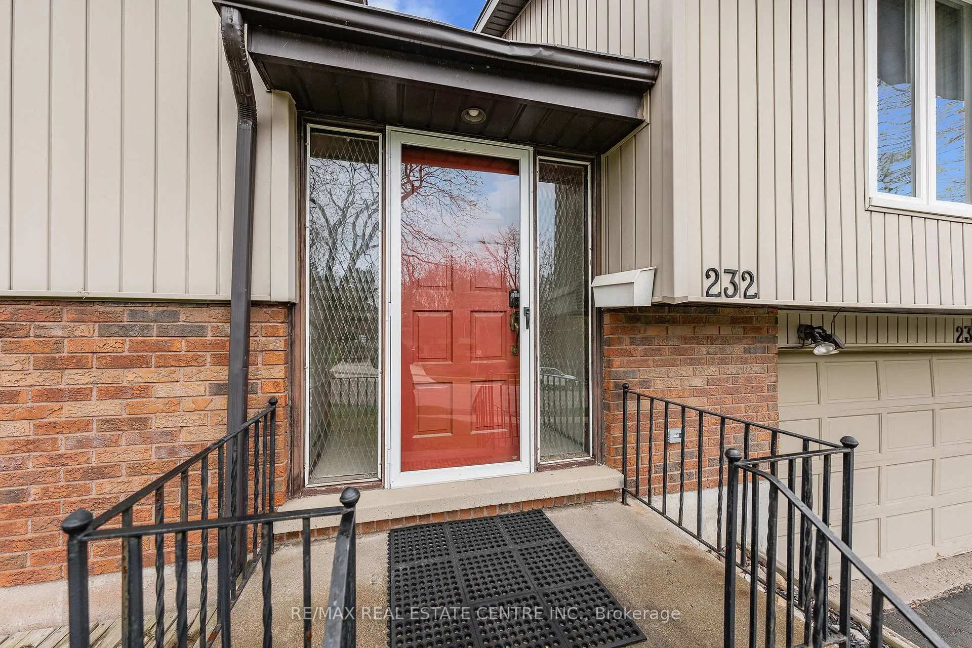 Photo 4 of 232 Salisbury Avenue, Cambridge — HOMEH