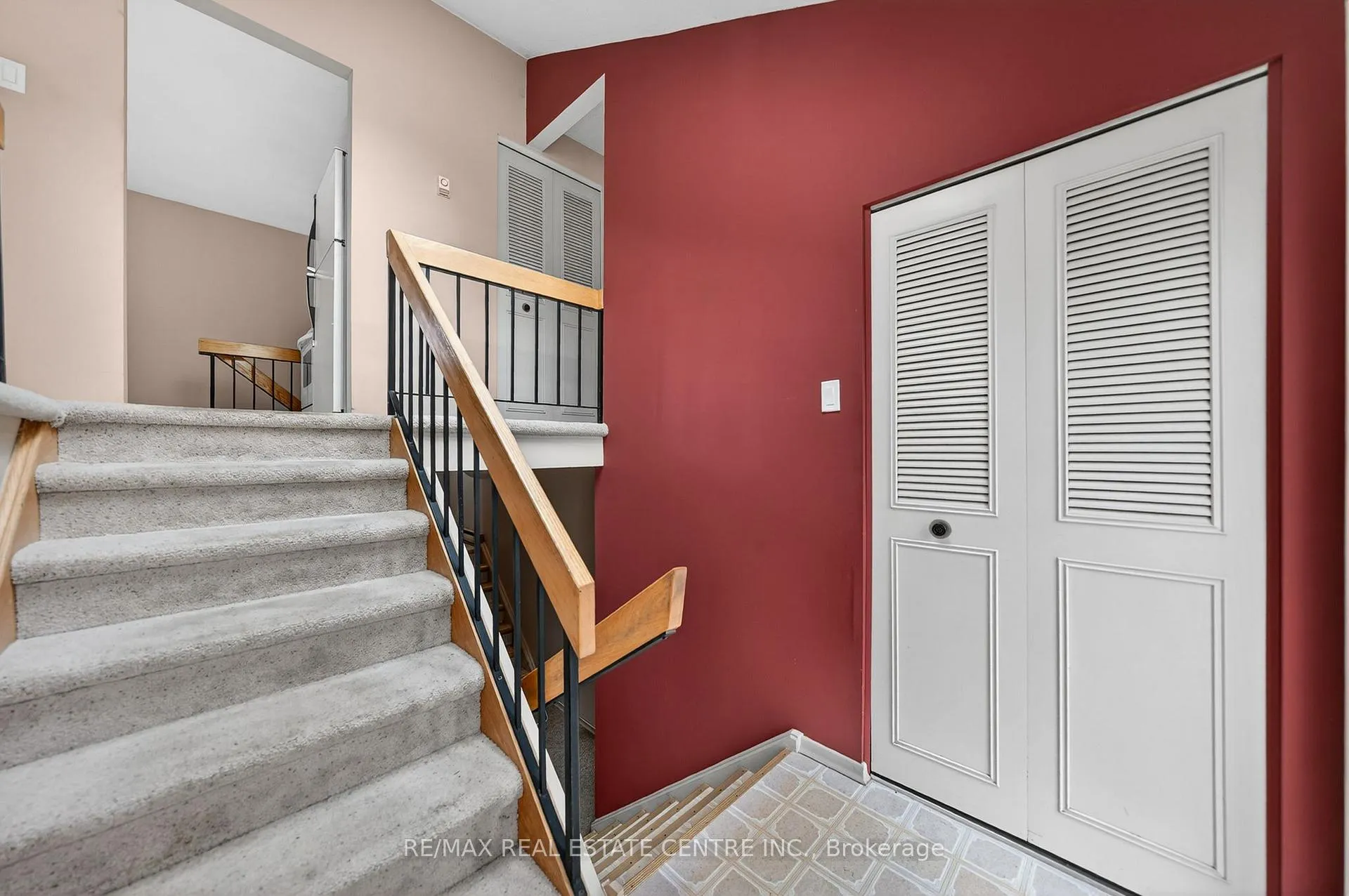 Photo 8 of 232 Salisbury Avenue, Cambridge — HOMEH