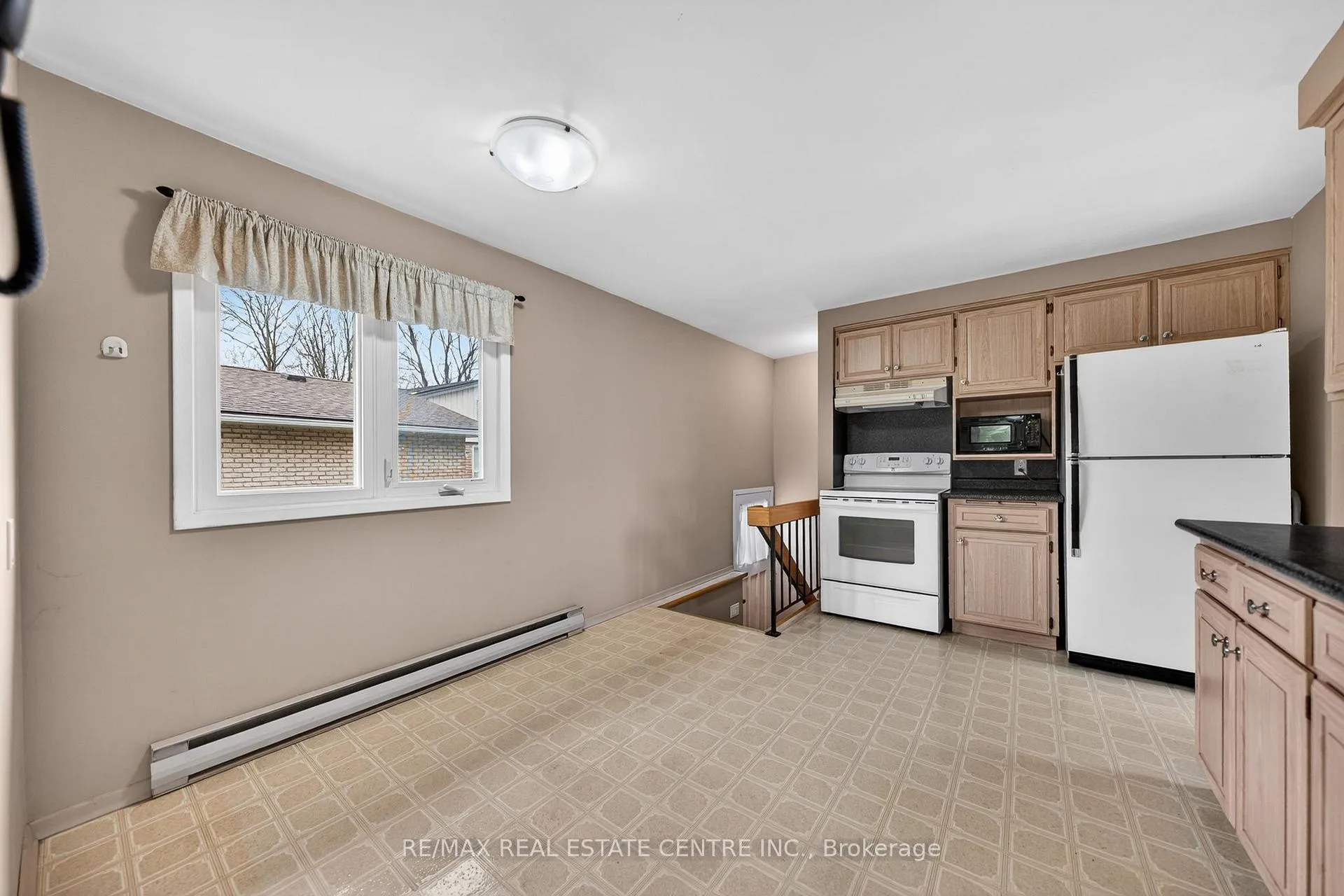 Photo 17 of 232 Salisbury Avenue, Cambridge — HOMEH