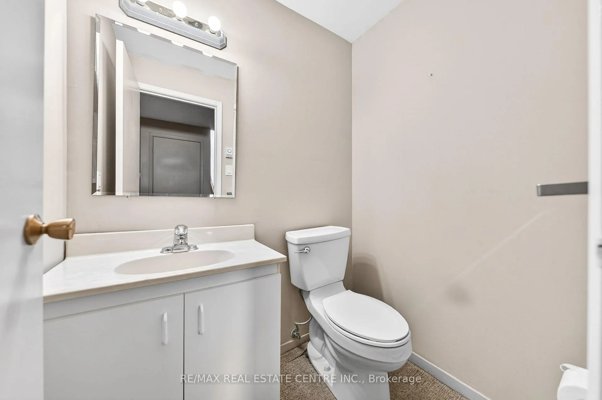 Photo 35 of 232 Salisbury Avenue, Cambridge — HOMEH