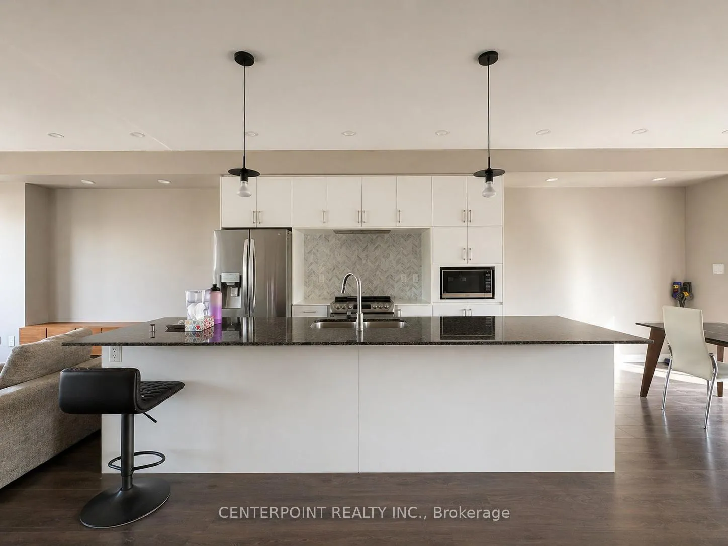 Photo 2 of 3096 Ernest Appelbe Boulevard, Oakville, Glenorchy — HOMEH