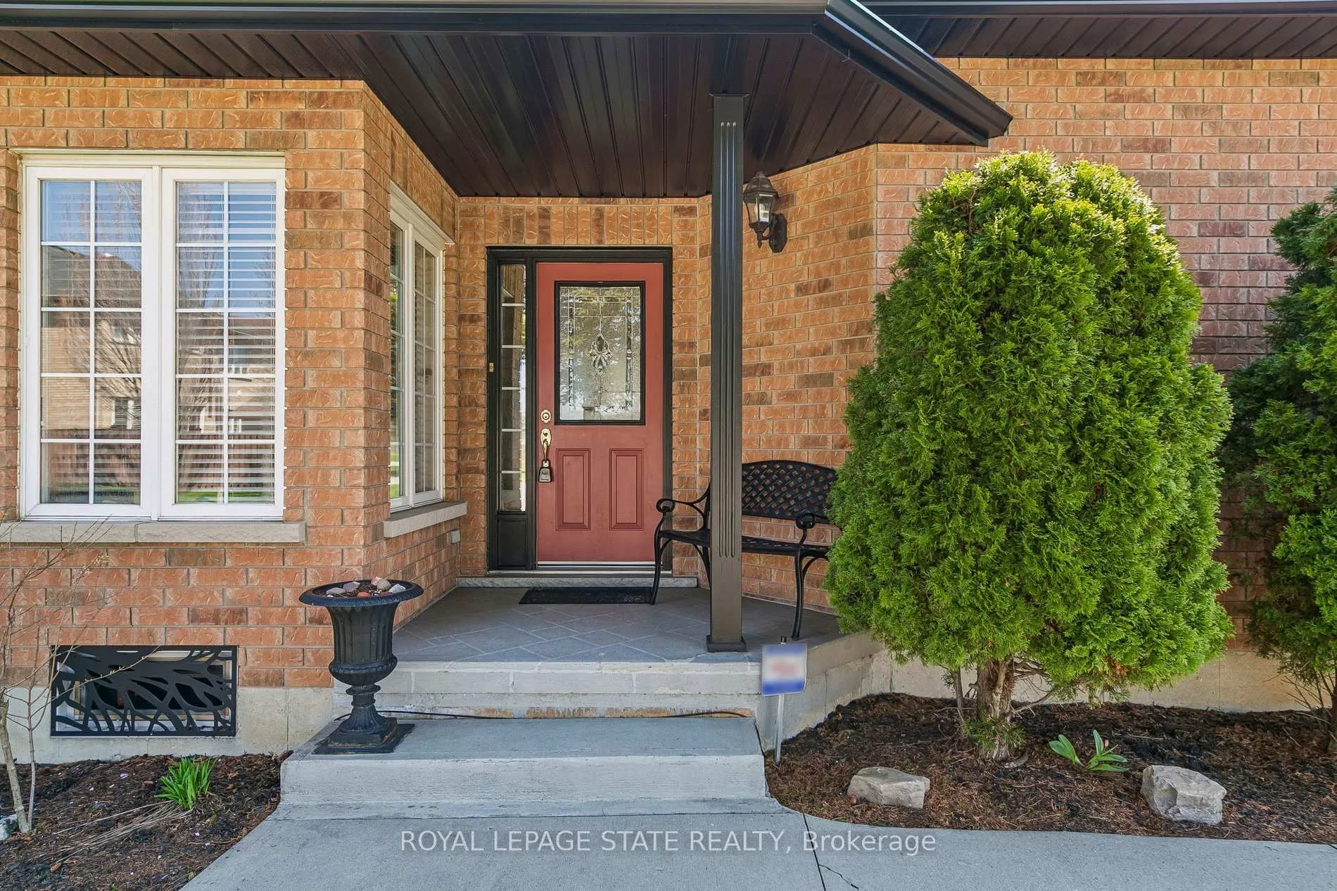 Photo 5 of 55 Chesley Street, Hamilton, Gourley — HOMEH