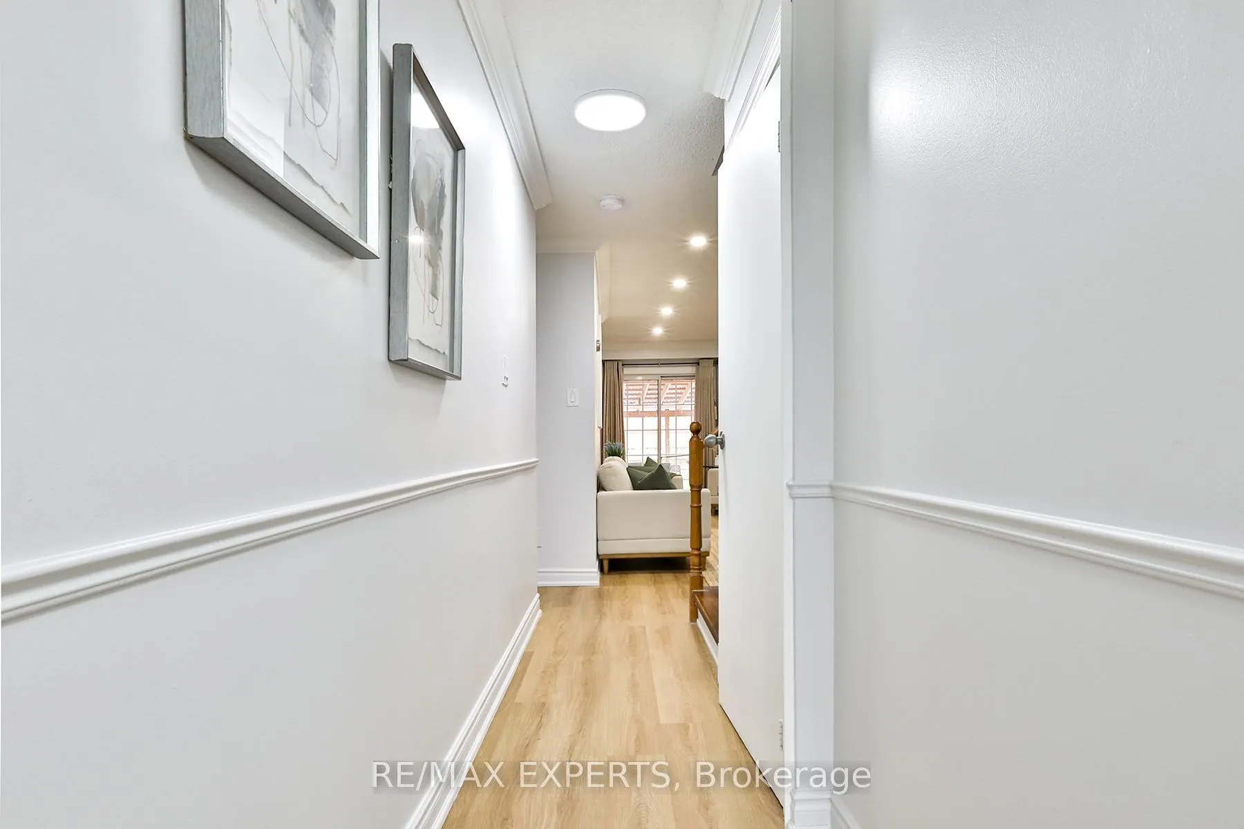 Photo 6 of 16 Hetherington Place, Brampton, Central Park — HOMEH