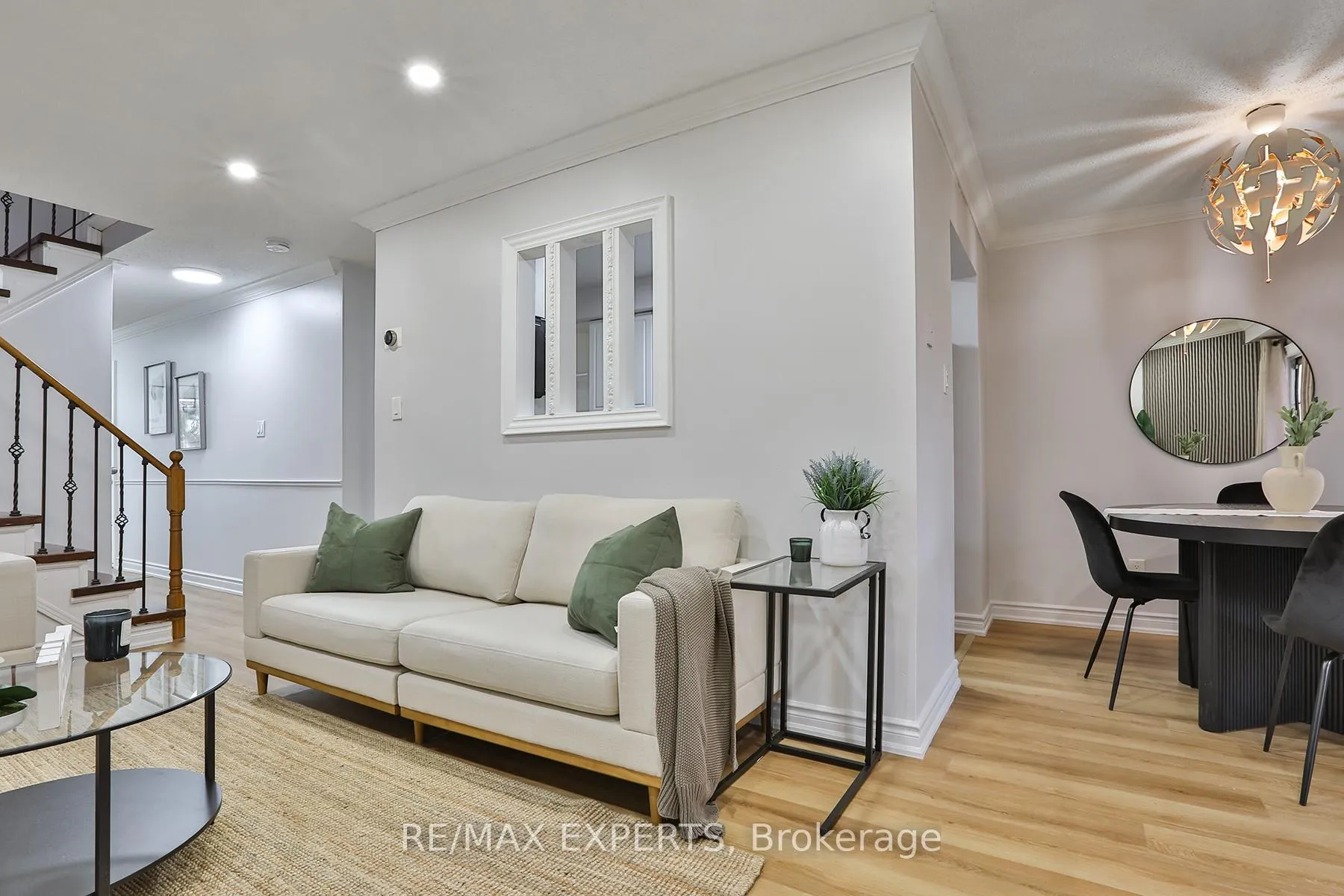 Photo 8 of 16 Hetherington Place, Brampton, Central Park — HOMEH