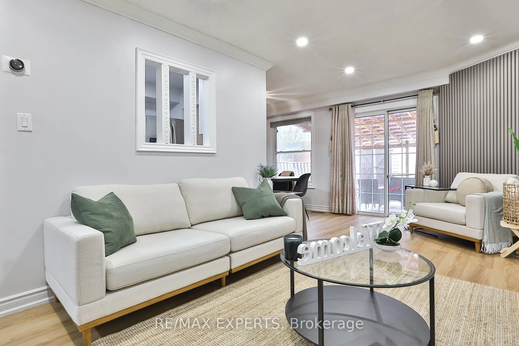 Photo 9 of 16 Hetherington Place, Brampton, Central Park — HOMEH