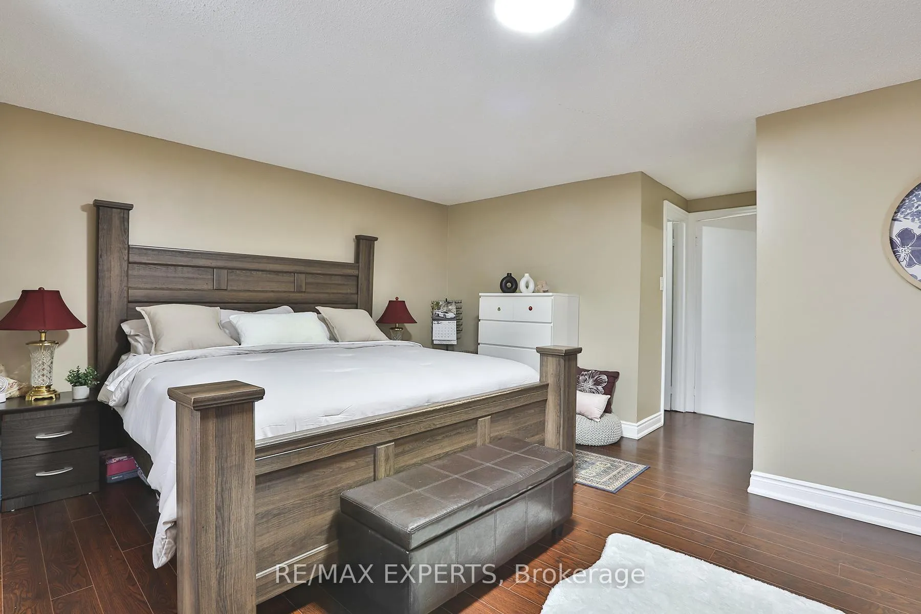 Photo 17 of 16 Hetherington Place, Brampton, Central Park — HOMEH