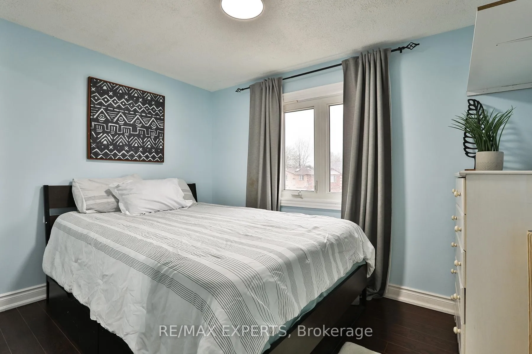 Photo 21 of 16 Hetherington Place, Brampton, Central Park — HOMEH