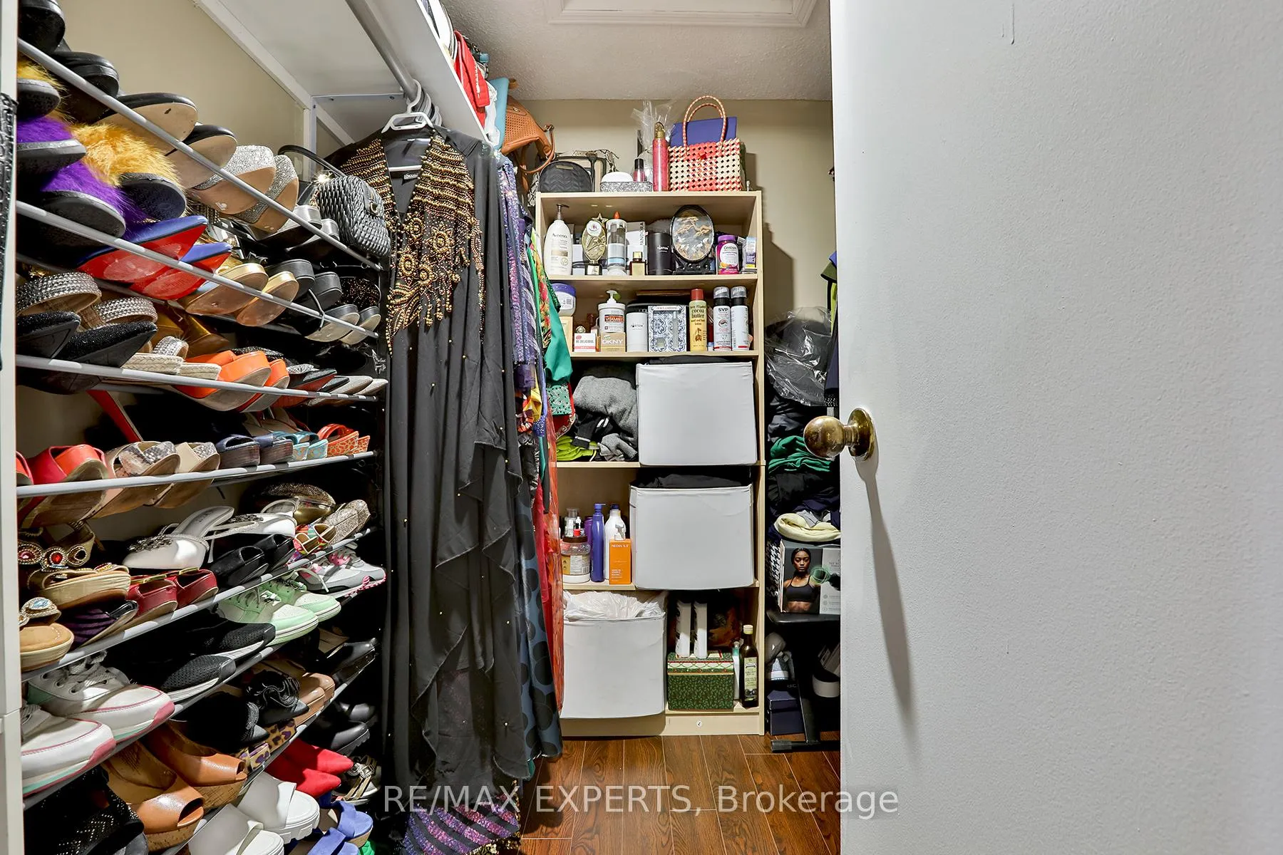 Photo 29 of 16 Hetherington Place, Brampton, Central Park — HOMEH