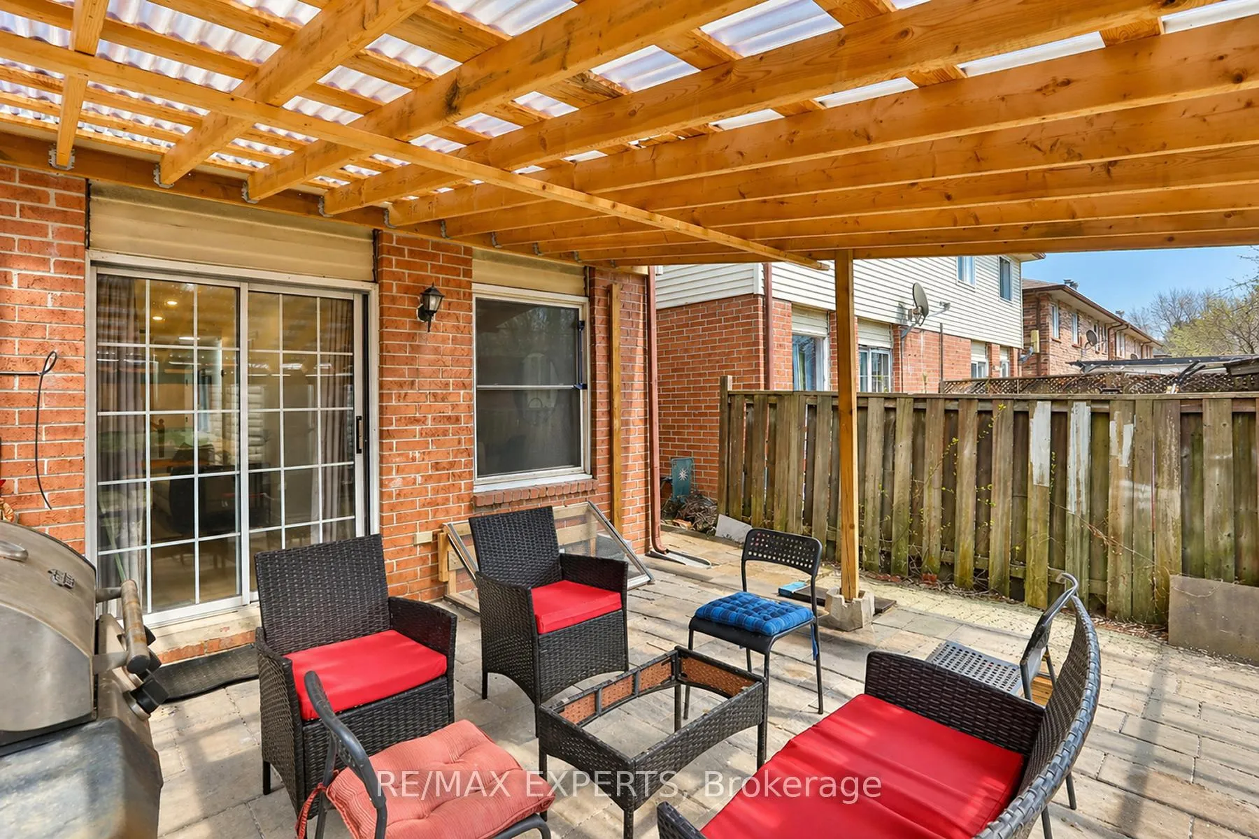 Photo 30 of 16 Hetherington Place, Brampton, Central Park — HOMEH