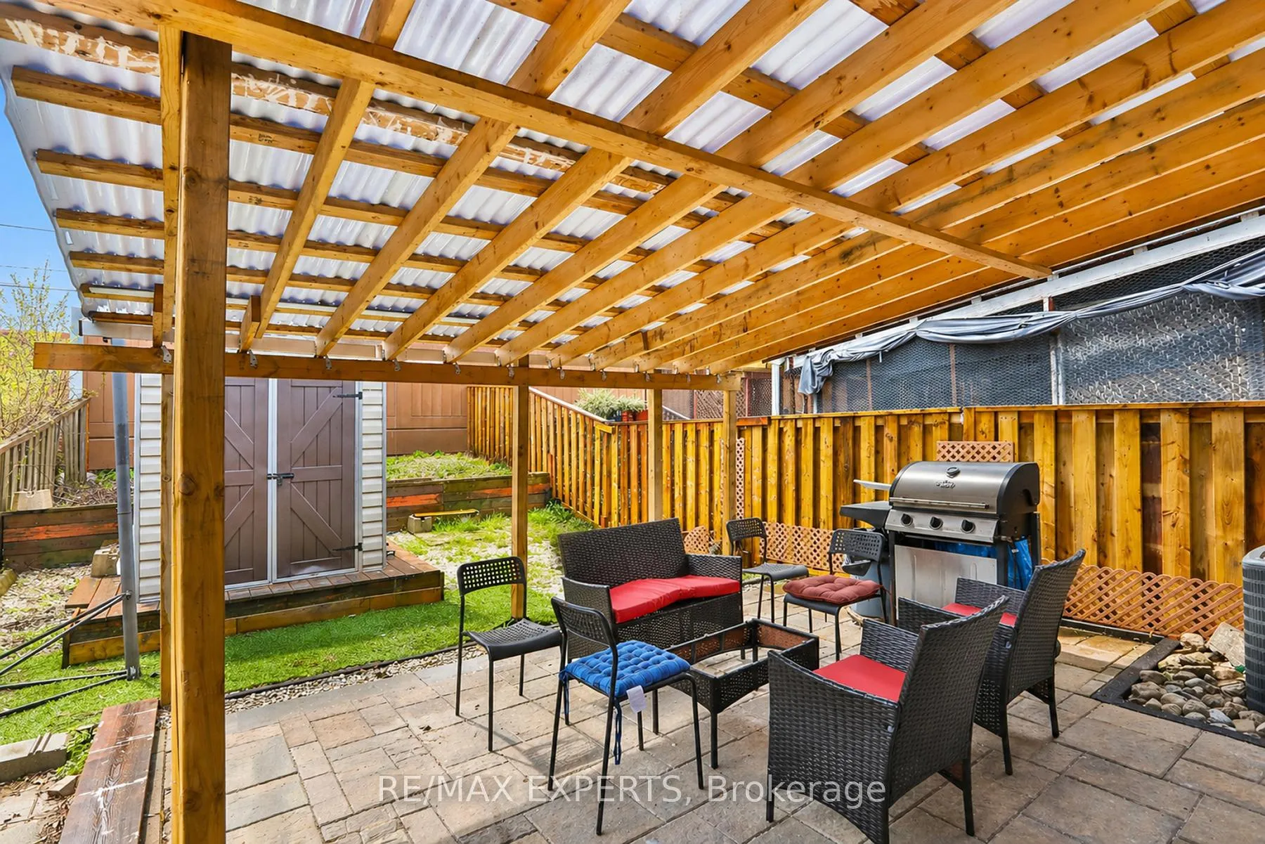 Photo 31 of 16 Hetherington Place, Brampton, Central Park — HOMEH