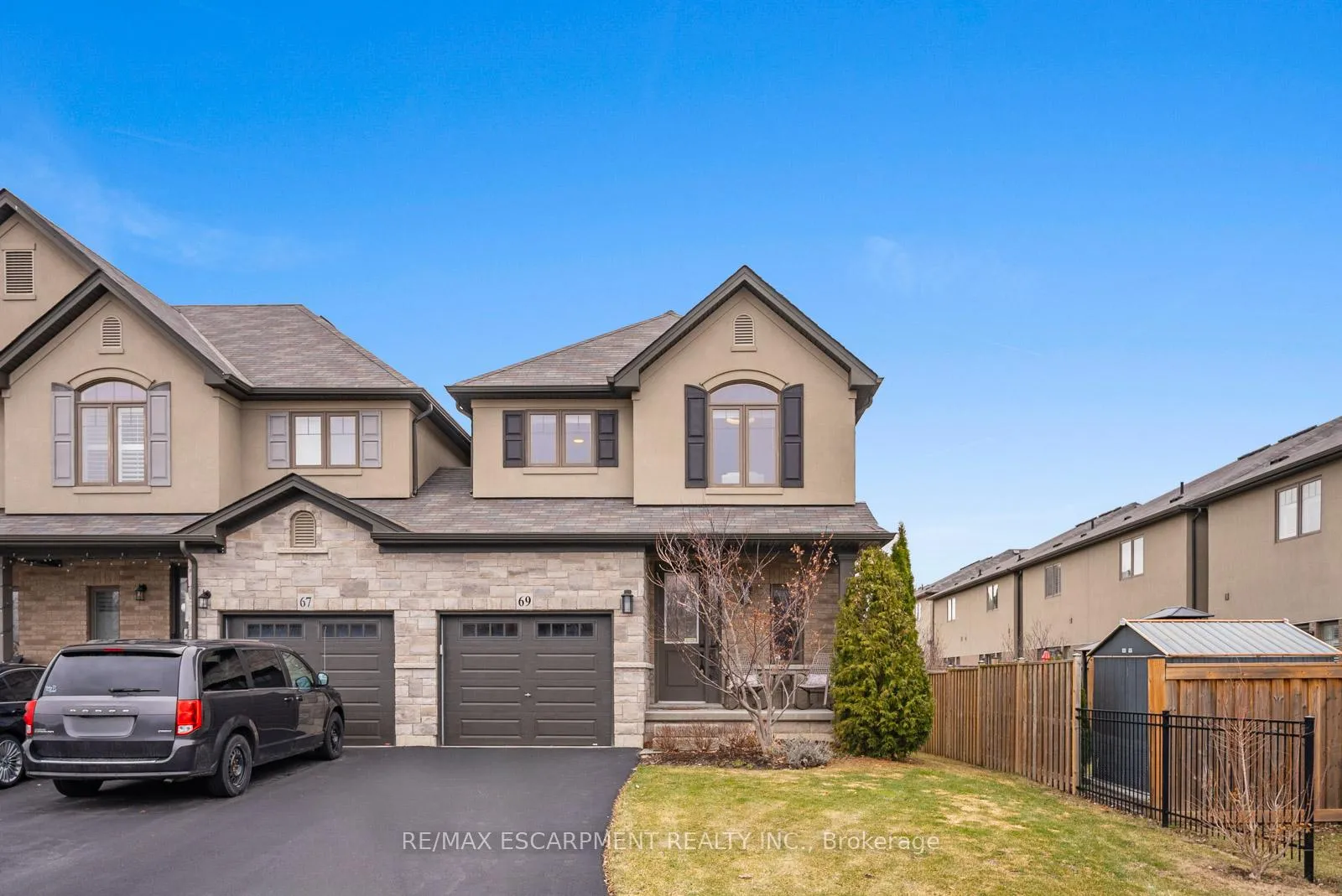 Photo 1 of 69 John Frederick Drive, Hamilton, Meadowlands — HOMEH